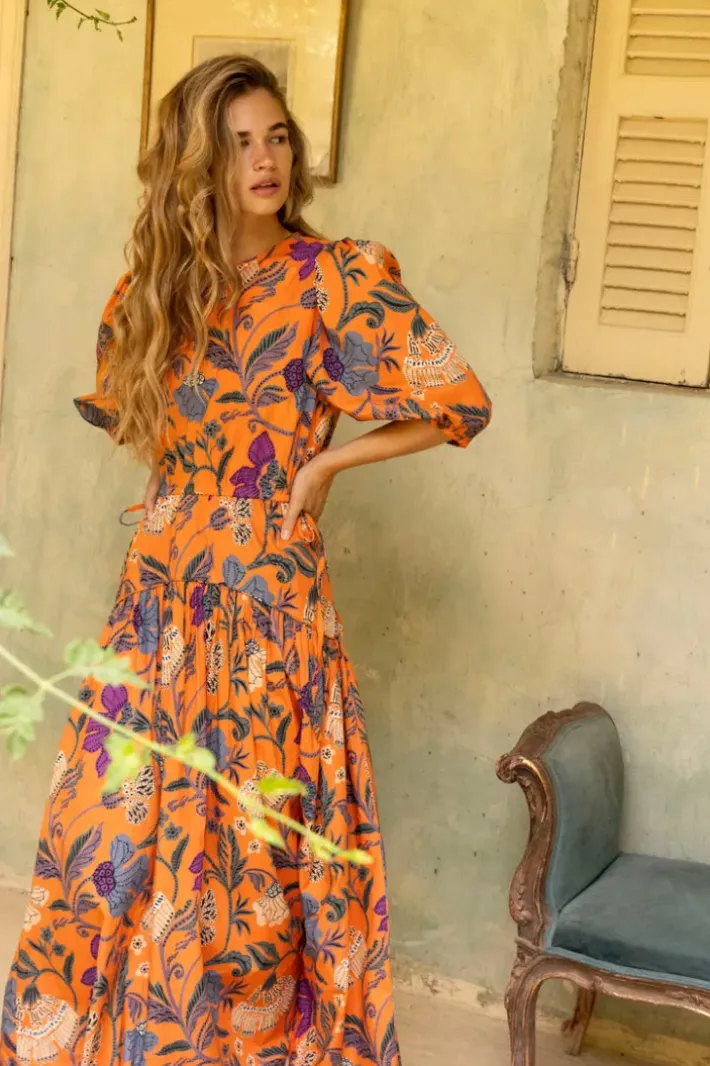 Outlet Cinched Waist Puff Maxi- Turin Red Maxis