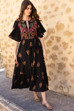 Outlet Flirty V-Neck Maxi- Almay Black Maxis