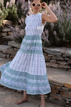 Clearance Sleeveless Smocked Maxi- Boreggo Green Maxis|Dresses